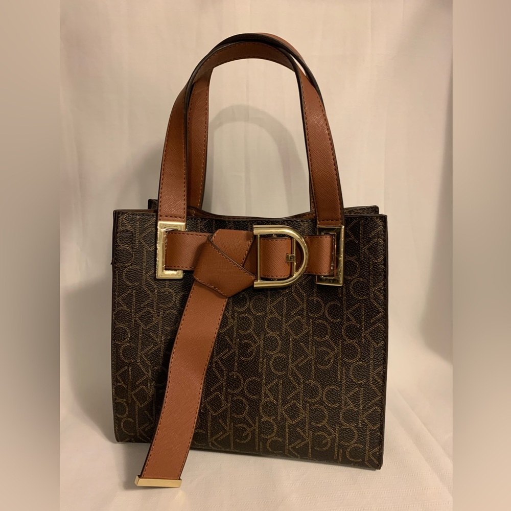 Calvin Klein Brown shoulder bag for women